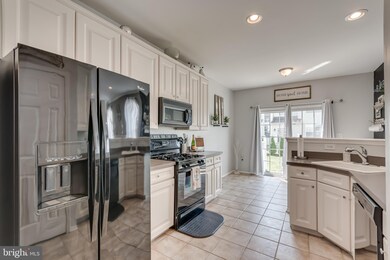 112 Beacon Dr, Woodbury, NJ 08096 - photo 6