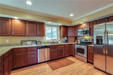 Granite counter tops! Stainless steel appliances! Lots of cabinet space! 