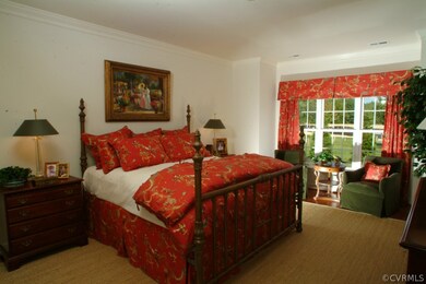 Owner's Suite w/Box Bay Window