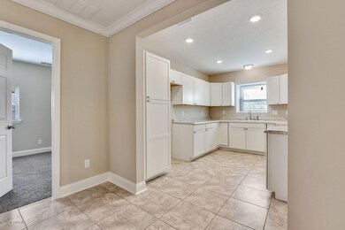 5467 Kingsbury St, Jacksonville, FL 32205 - photo 7