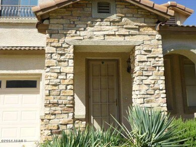 5254 E Hilton Ave - front stone accent 2