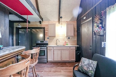 7 Holly Cir, Barre, MA 01005 - photo 4