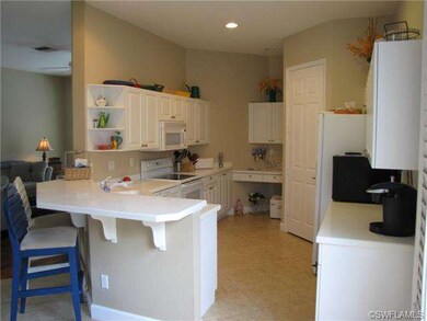 6022 Highwood Park Ln, Naples, FL 34110 - photo 4