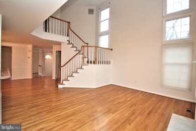 2 Bloomingdale Ct, Rockville, MD 20852 - photo 7