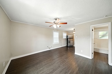 1306 Taft St unit 3, Houston, TX 77019 - photo 3