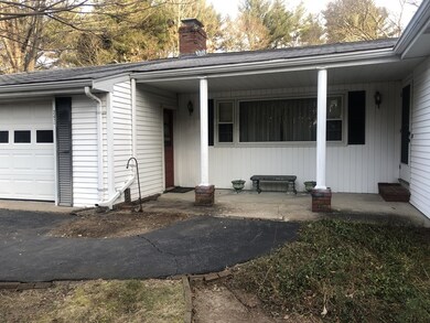 247 Adams Cir, Hanson, MA 02341 - photo 3