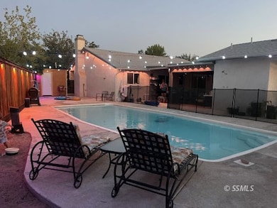 1132 Briarwood Ave, Ridgecrest, CA 93555 - photo 5