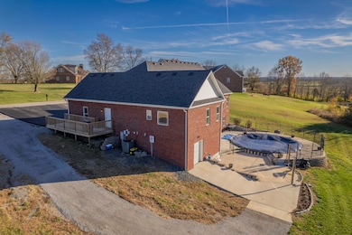 256 Cold Springs Dr, Harrodsburg, KY 40330 - photo 4