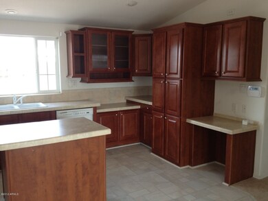Upgraded Cabinets