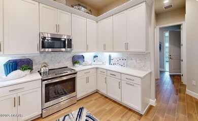 6 Kitchen 4