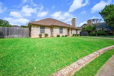 2505 Spring Valley Dr, Bedford, TX 76021 - photo 2