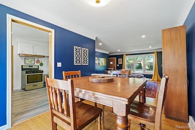 19136 Mott Ave, Eastpointe, MI 48021 - photo 7