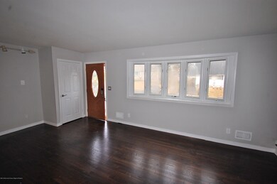 33 Mercury Cir, South Amboy, NJ 08879 - photo 4