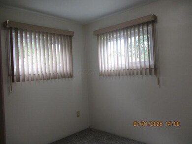 1382 Elmore view BR 2