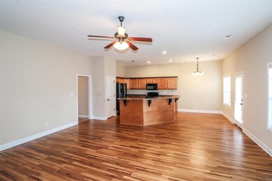 103 Chatham Ct, Byron, GA 31008 - photo 6