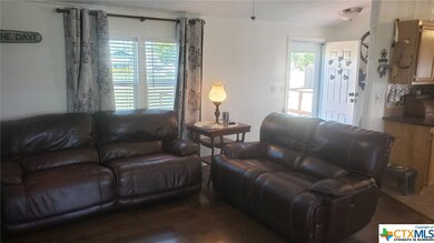 100 Overlook Ct, Troy, TX 76579 - photo 4