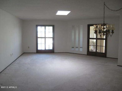 GREAT ROOM / LIVING AREA