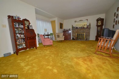 251 Gralan Rd, Catonsville, MD 21228 - photo 5