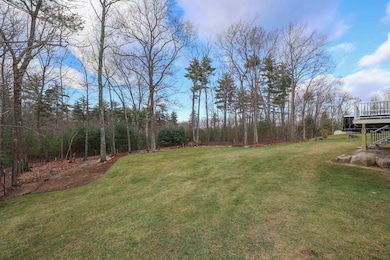 57 Stirling Ave, Hooksett, NH 03106 - photo 5