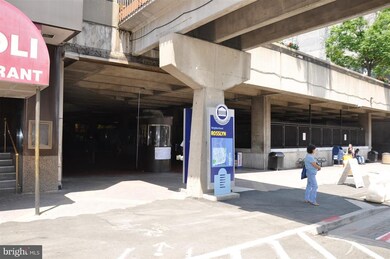 1121 Arlington Blvd unit 546, Arlington, VA 22209 - photo 7