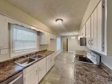 1017 Hawkview Dr, Cordova, TN 38018 - photo 4