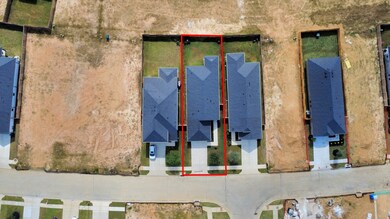 20943 Carob Tree Ln, Tomball, TX 77377 - photo 2