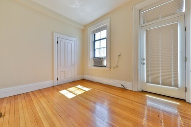 654 Tremont St unit 3, Boston, MA 02118 - photo 6