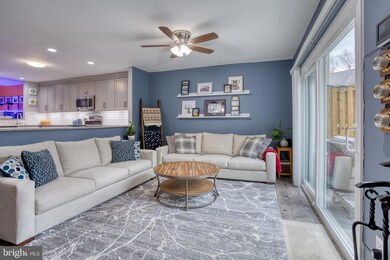 10051 Beacon Pond Ln, Burke, VA 22015 - photo 6