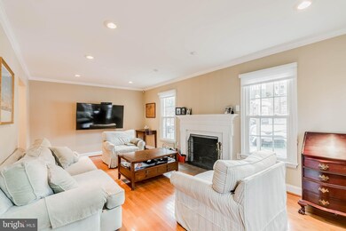 11926 Sloane Ct, Reston, VA 20191 - photo 5