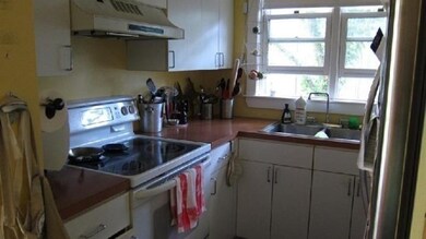 29 Oak St unit A, Somerville, MA 02143 - photo 2