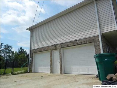 2 CAR GARAGE