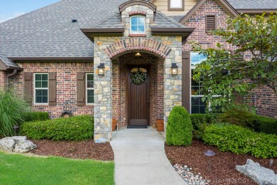 8251 N 72nd East Ave, Owasso, OK 74055 - photo 4