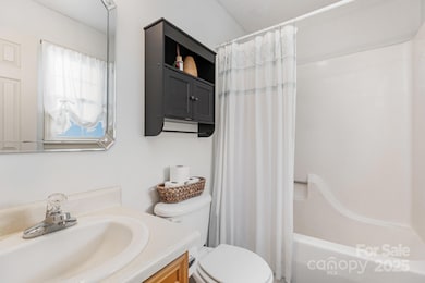 2039 Rocketts Way, Newton, NC 28658 - photo 4