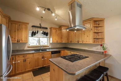 3210 N Mesa Verde Kitchen