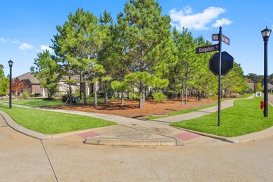 138 Kingston Ln, the Woodlands, TX 77382 - photo 5