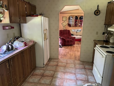 1109 Claysville Rd, Crossville, TN 38571 - photo 5