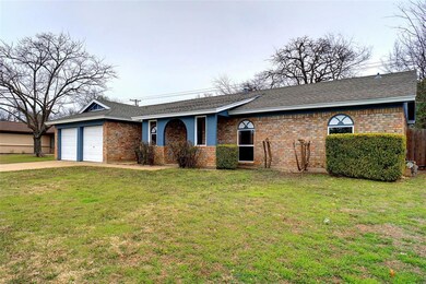 2504 Shady Grove Dr, Bedford, TX 76021 - photo 2