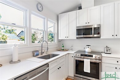 112 W 31st St unit 1/2, Savannah, GA 31401 - photo 5