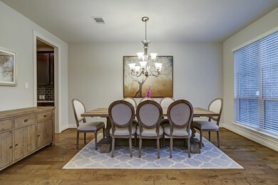 1437 Chamboard Ln, Houston, TX 77018 - photo 4