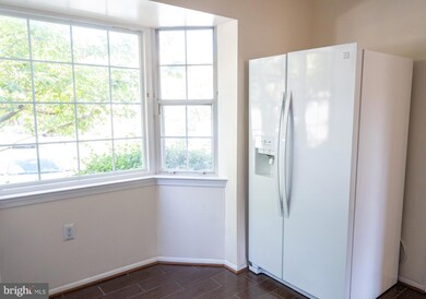 14919 Cherrywood Dr, Laurel, MD 20707 - photo 6