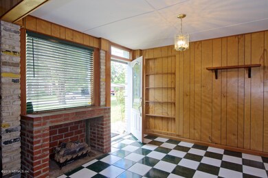 10637 Tulsa Rd, Jacksonville, FL 32218 - photo 4