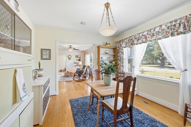 301 S Morgan Ave, Andrews, SC 29510 - photo 7