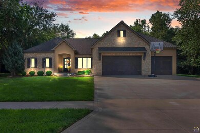 5919 SW 43rd Ct, Topeka, KS 66610 - photo 2