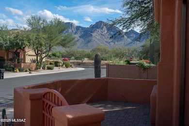 10685 N Hewitt Place, Tucson, AZ 85737 - photo 2