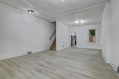 603 S 5th St, Allentown, PA 18103 - photo 4