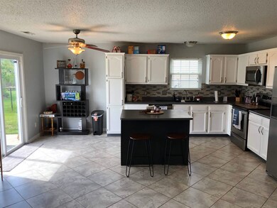 842 Springwater Rd, Kokomo, IN 46902 - photo 7