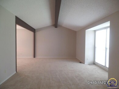 3201 SW Belle Ave, Topeka, KS 66614 - photo 3