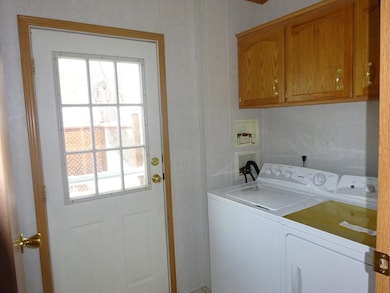 220 E Deer St, Mandan, ND 58554 - photo 5