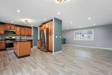 17650 Pheasant Ln, Country Club Hills, IL 60478 - photo 5