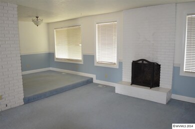 4905 SW Butternut Place, Aloha, OR 97078 - photo 6